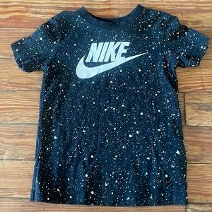 Nike Tee (kids XS)